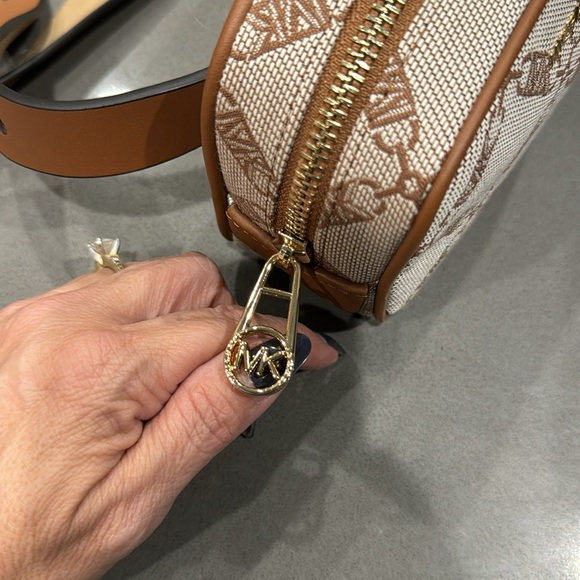 Michael Kors Tan and Brown Crossbody Bag - Picture 5 of 6